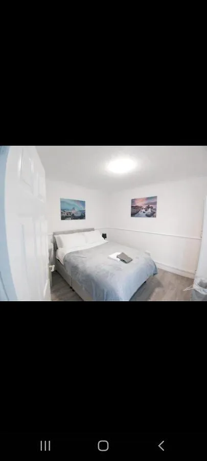De Paradise Apartment Barking  United Kingdom